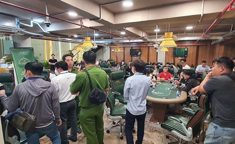 Triệt phá nhóm sòng bài ăn tiền trá hình dưới hình thức CLB poker